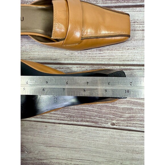 Bisou Bisou Tan Leather Size 7 Closed Toe Mules Curved High Heel Slip-On Shoes - Picture 9 of 16